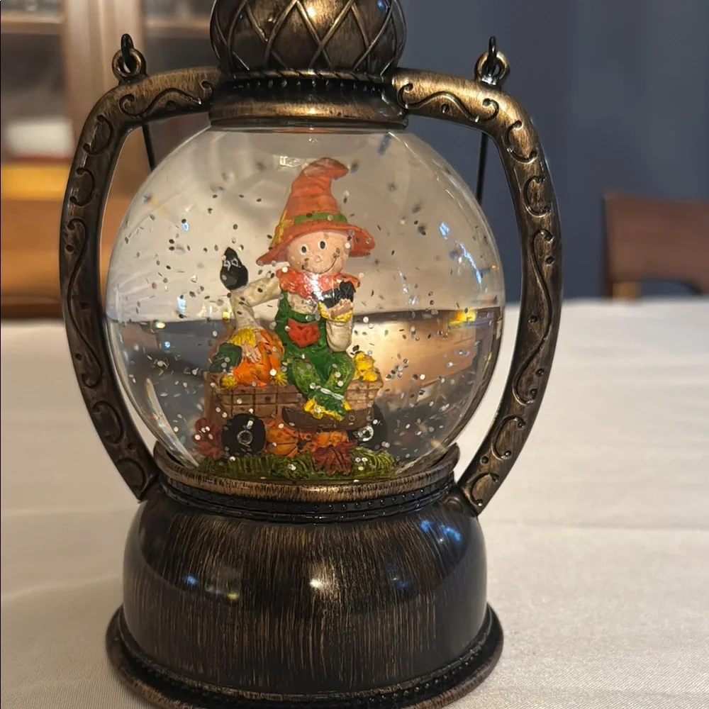 Fall-Themed Bronze Glitter Lantern
